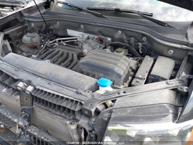 1V2NR2CA8KC604827 Volkswagen 2019