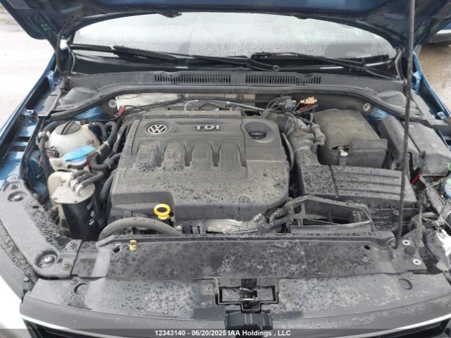 3VWDA7AJXFM288952 Volkswagen 2015