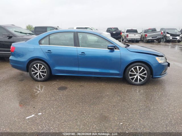3VWDA7AJXFM288952 Volkswagen 2015