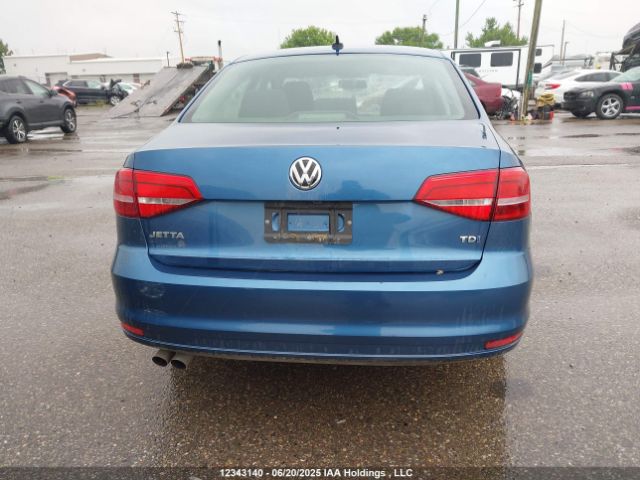 3VWDA7AJXFM288952 Volkswagen 2015