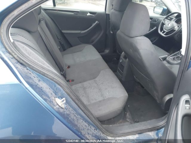 3VWDA7AJXFM288952 Volkswagen 2015