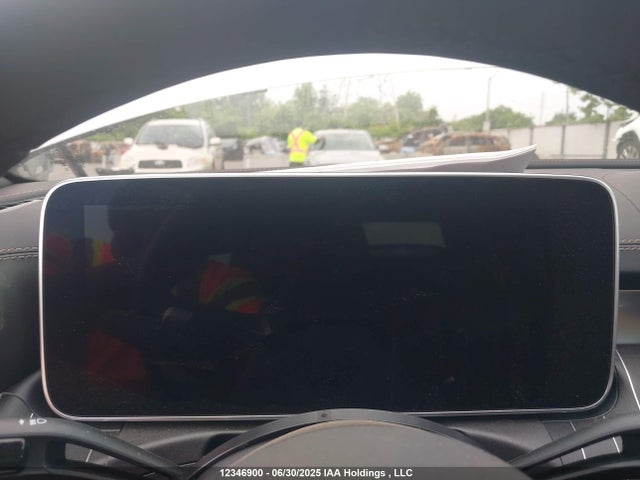 W1KMK4HB7RF025101 Mercedes-Benz m254