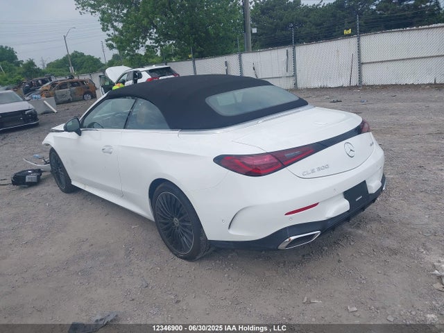 W1KMK4HB7RF025101 Mercedes-Benz m254