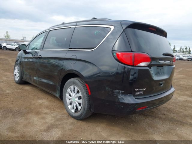 2C4RC1CG8HR689025 Chrysler Pacifica