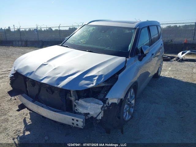 5TDDZRBH6NS175503 Toyota 2gr-fks
