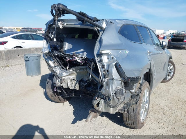 5TDDZRBH6NS175503 Toyota 2gr-fks