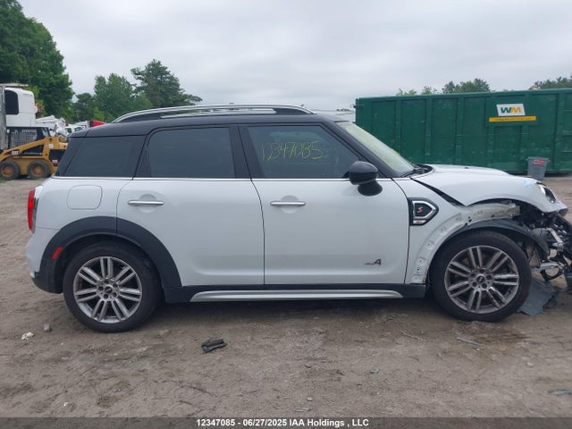 WMZYT5C37J3D82334 Mini 2018