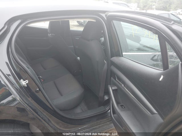 JM1BPAKM3R1657201 Mazda pyukd