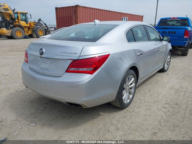 Buick lfx 2015 1G4GB5G34FF221981 Image 4