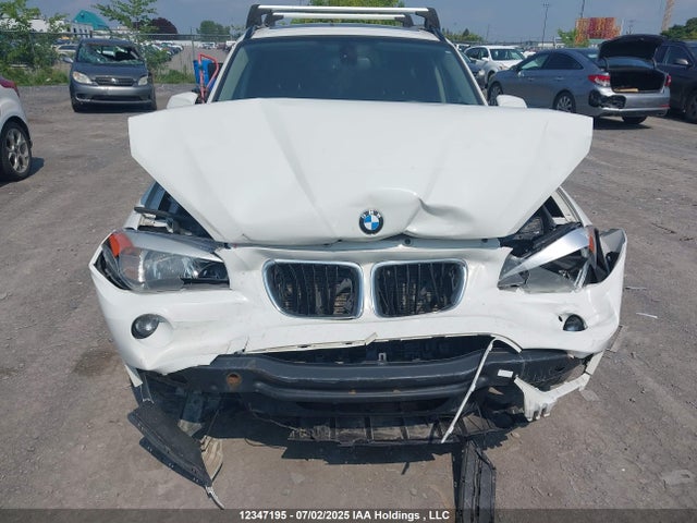 WBAVL1C54FVY38048 BMW X1