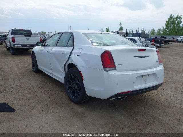 2C3CCASG8PH561254 Chrysler 300