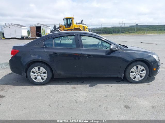 1G1PL5SH7F7213560 Chevrolet luw