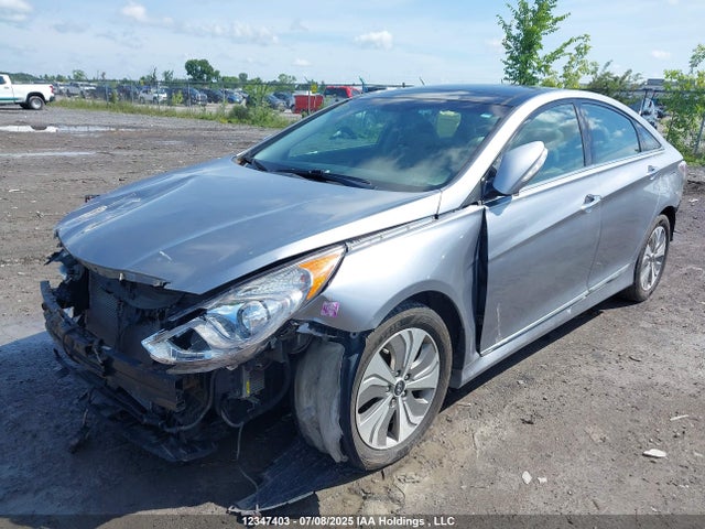 Hyundai dohc mpi theta ii 2015 KMHEC4A45FA136838 Image 2