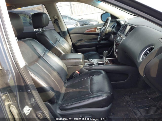 5N1AR2MM1EC658897 Nissan Pathfinder