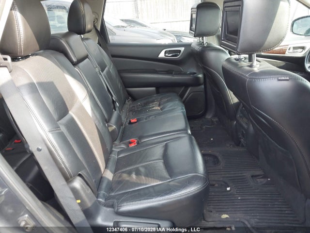 5N1AR2MM1EC658897 Nissan Pathfinder