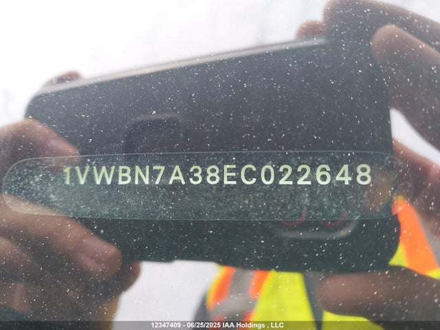 1VWBN7A38EC022648 Volkswagen Passat