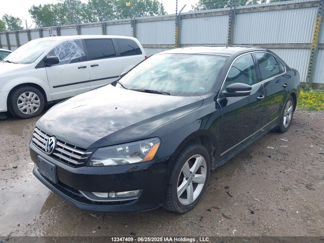 1VWBN7A38EC022648 Volkswagen Passat