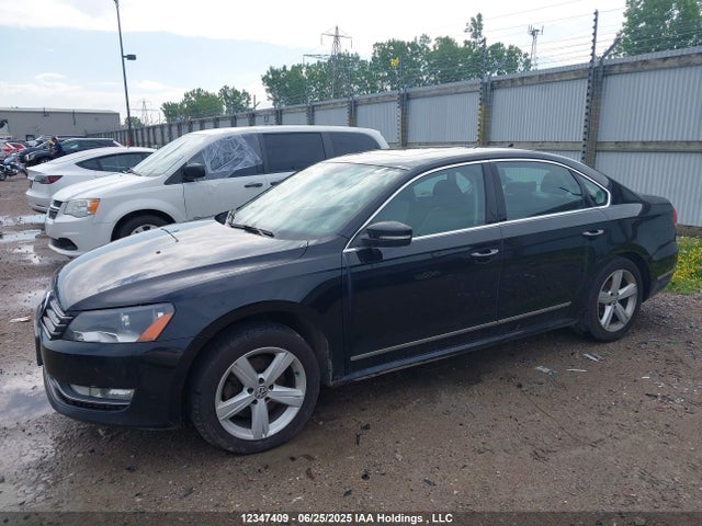 1VWBN7A38EC022648 Volkswagen Passat