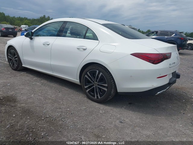 W1K5J4HB8SN537257 Mercedes-Benz m260