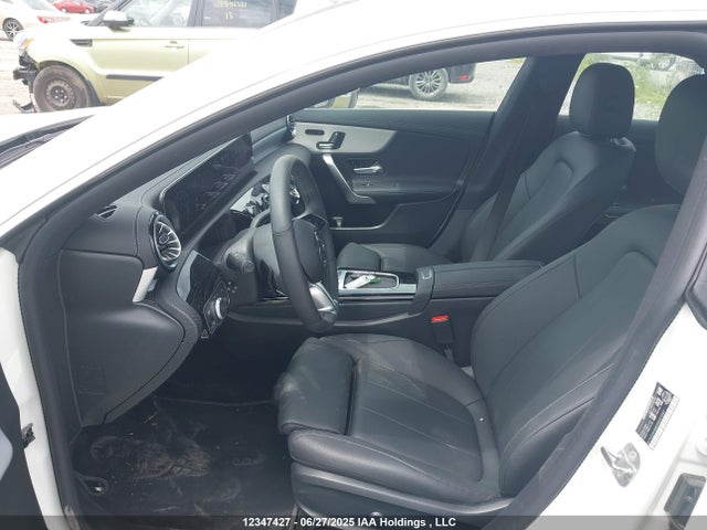 W1K5J4HB8SN537257 Mercedes-Benz m260
