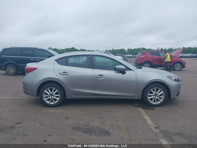 3MZBM1V7XFM183774 Mazda pe