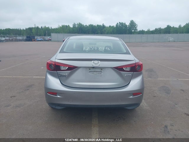 3MZBM1V7XFM183774 Mazda pe