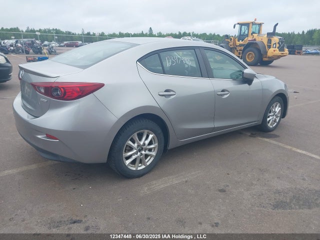 3MZBM1V7XFM183774 Mazda pe