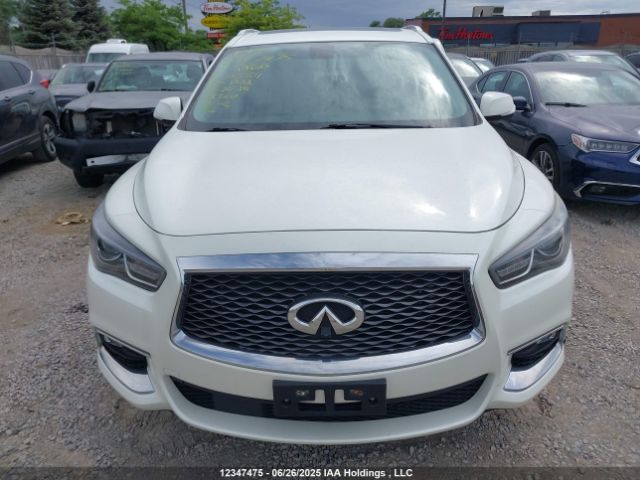 5N1DL0MMXHC555811 Infiniti 2017