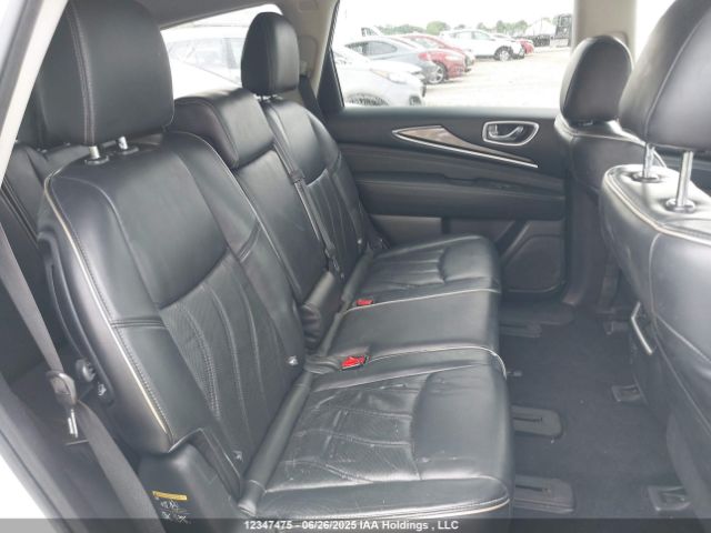 5N1DL0MMXHC555811 Infiniti 2017