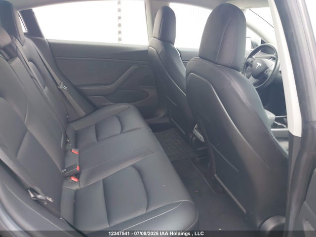 5YJ3E1EA2JF095654 Tesla MODEL 3