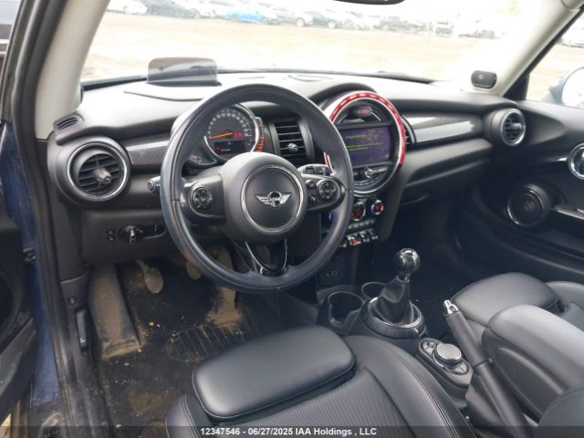 WMWXP7C58F2A58638 Mini 2015