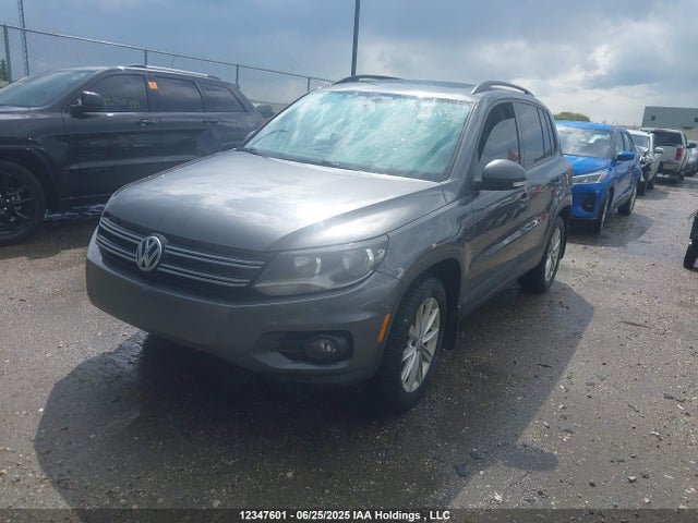WVGJV3AX9EW618940 Volkswagen 2014