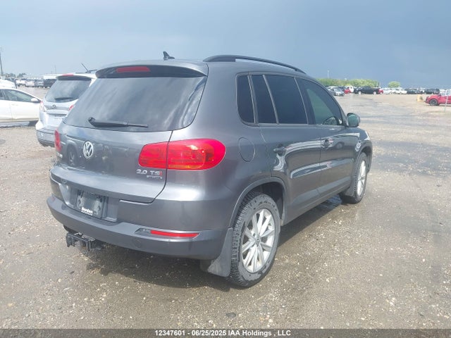 WVGJV3AX9EW618940 Volkswagen 2014