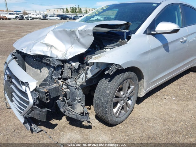 KMHD84LF4HU087144 Hyundai 2017