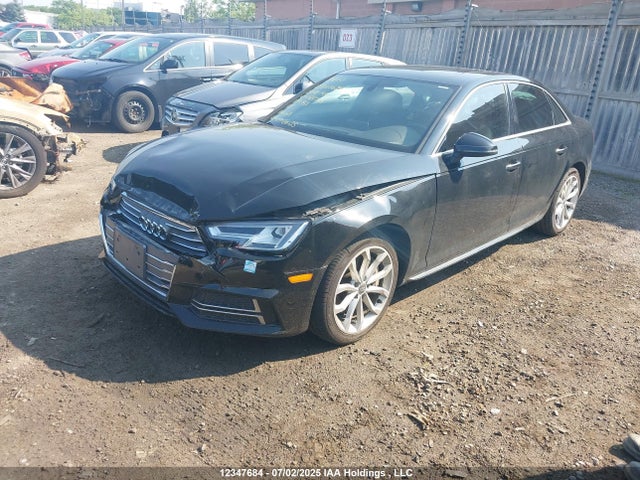 Audi A4 2018 WAUBNAF4XJA183703 Image 2