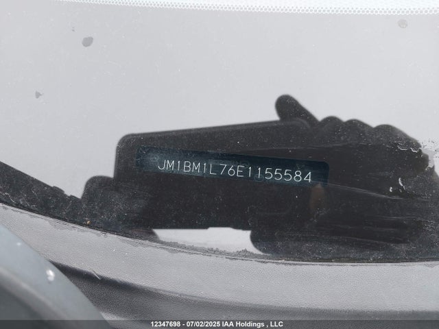 JM1BM1L76E1155584 Mazda pe