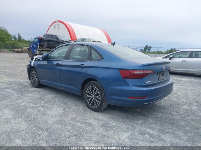 3VWE57BU3MM073721 Volkswagen tsi