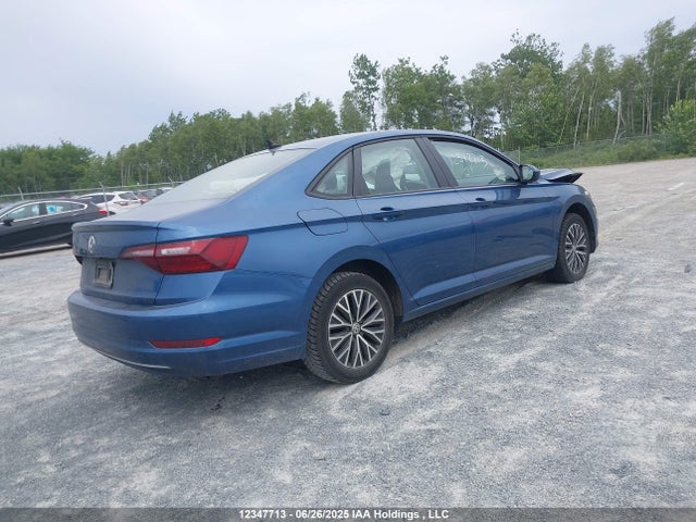 3VWE57BU3MM073721 Volkswagen tsi