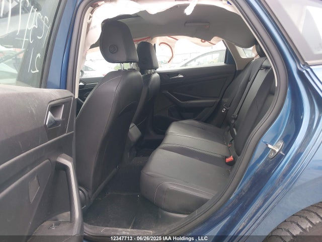 3VWE57BU3MM073721 Volkswagen tsi