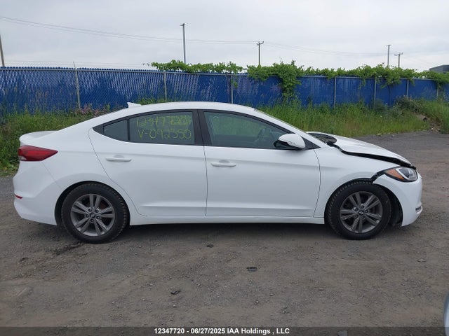 KMHD84LFXHU092350 Hyundai 2017