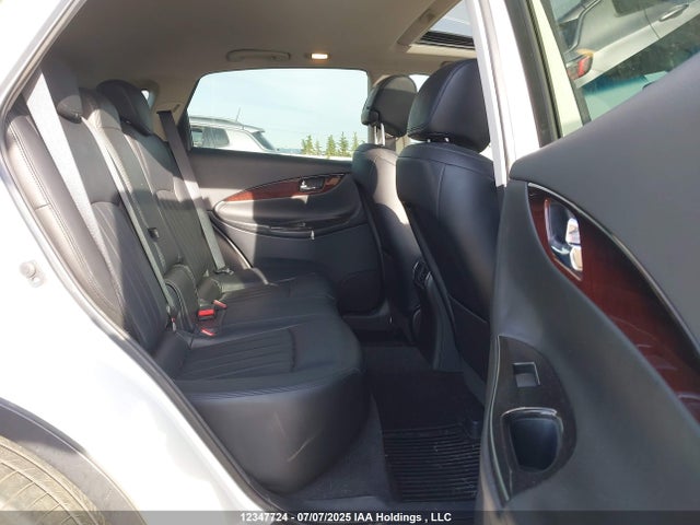 JN1BJ0RR5HM414194 Infiniti QX50