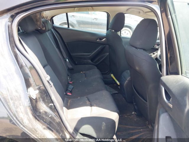 3MZBM1U78FM200959 Mazda pe