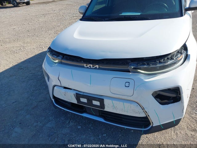KIA Soul 2023 KNDJ33A13P7030678 Image 6
