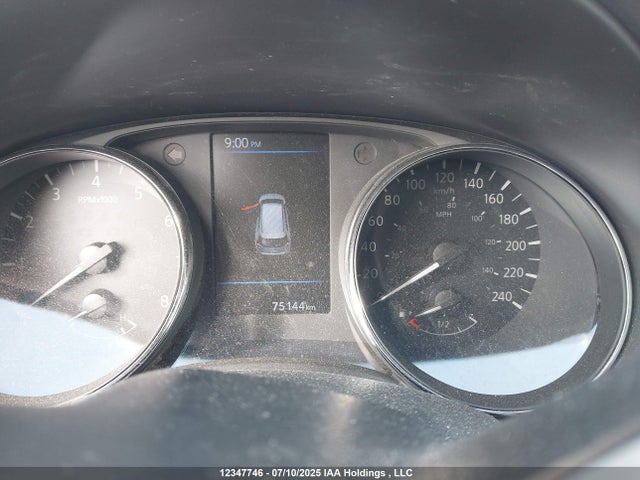 5N1AT2MV6JC725210 Nissan Rogue