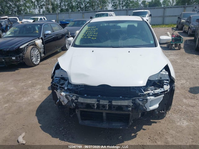 Ford 2014 2014 1FADP3F24EL329142 Image 13