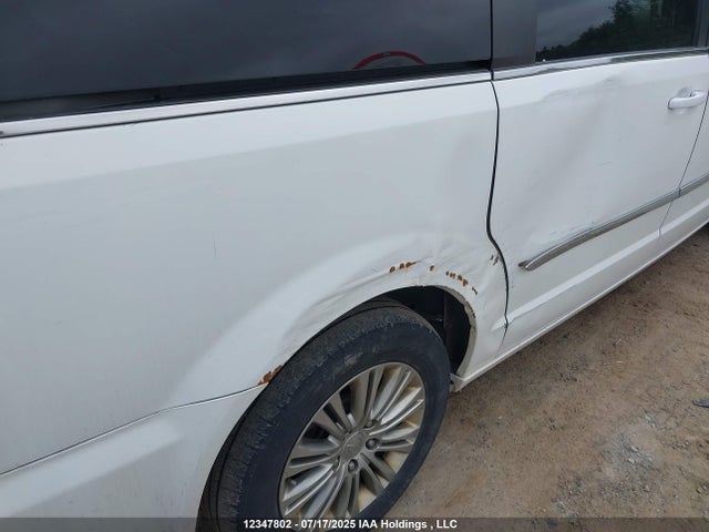 2C4RC1CGXGR126718 Chrysler 2016