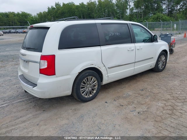 2C4RC1CGXGR126718 Chrysler 2016