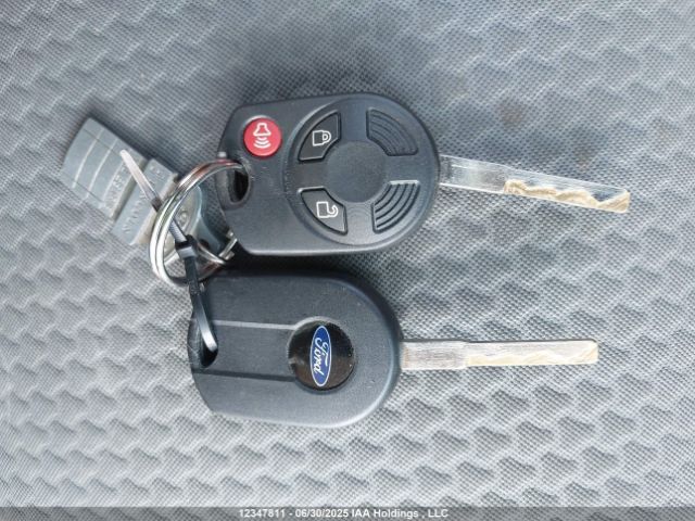 1FMCU9G97HUB92690 Ford Escape