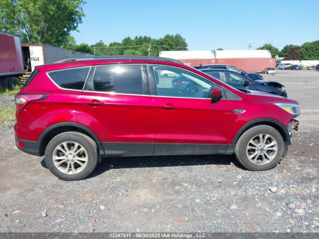 1FMCU9G97HUB92690 Ford Escape