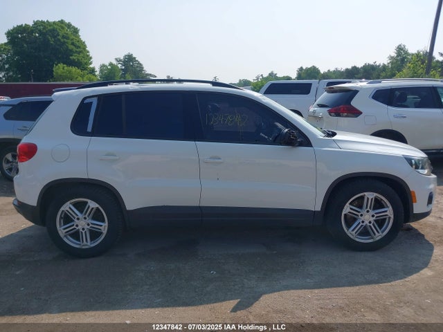 WVGJV7AX3FW534900 Volkswagen Tiguan